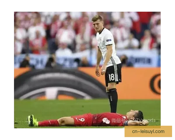 半场互交白卷卡埃比被吹波库失机